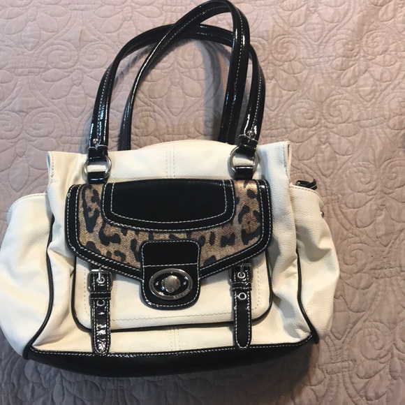 Nine West Shoulder Bag - Picture 1 of 8